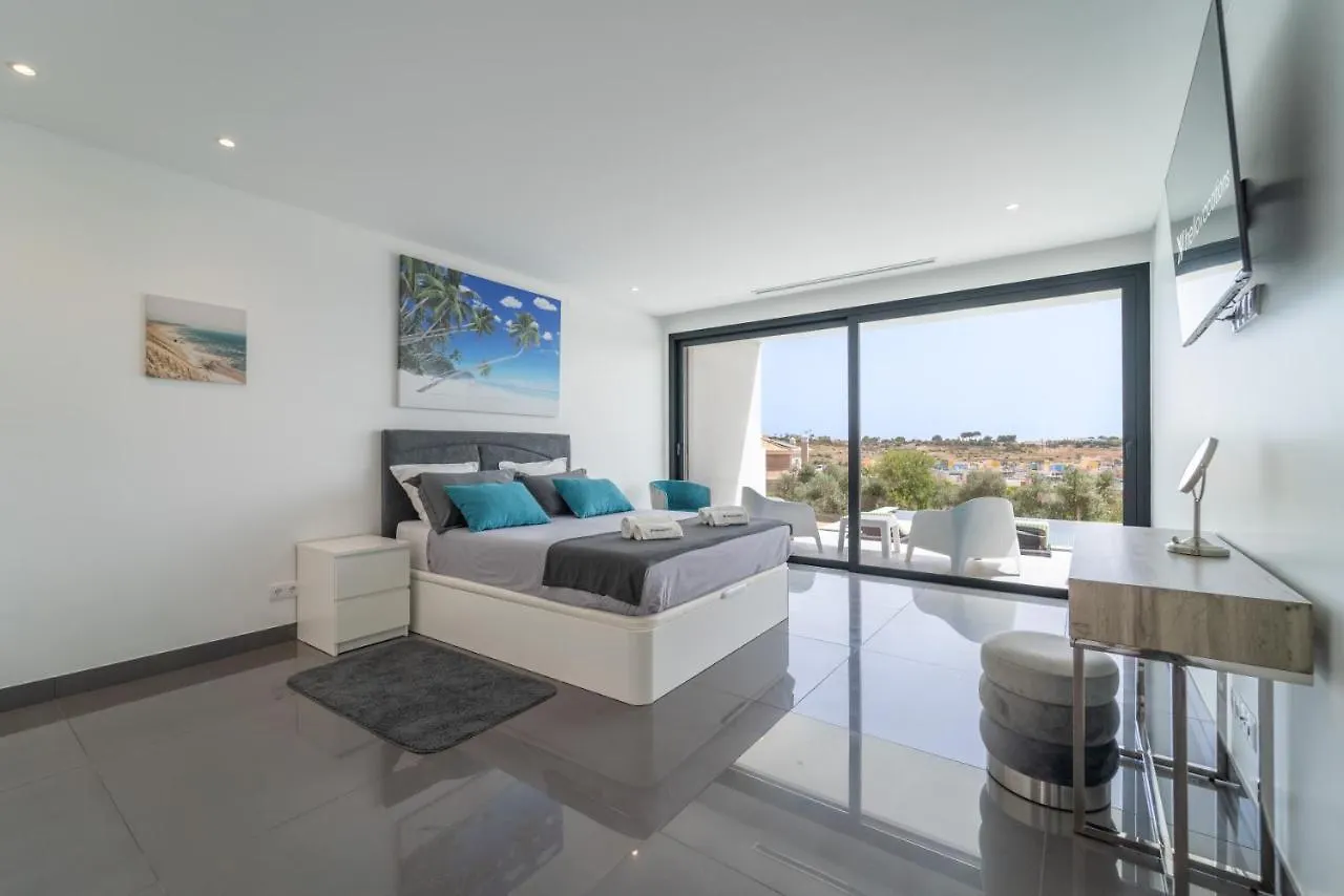 Villa Das Amendoeiras By Hellovacations Albufeira