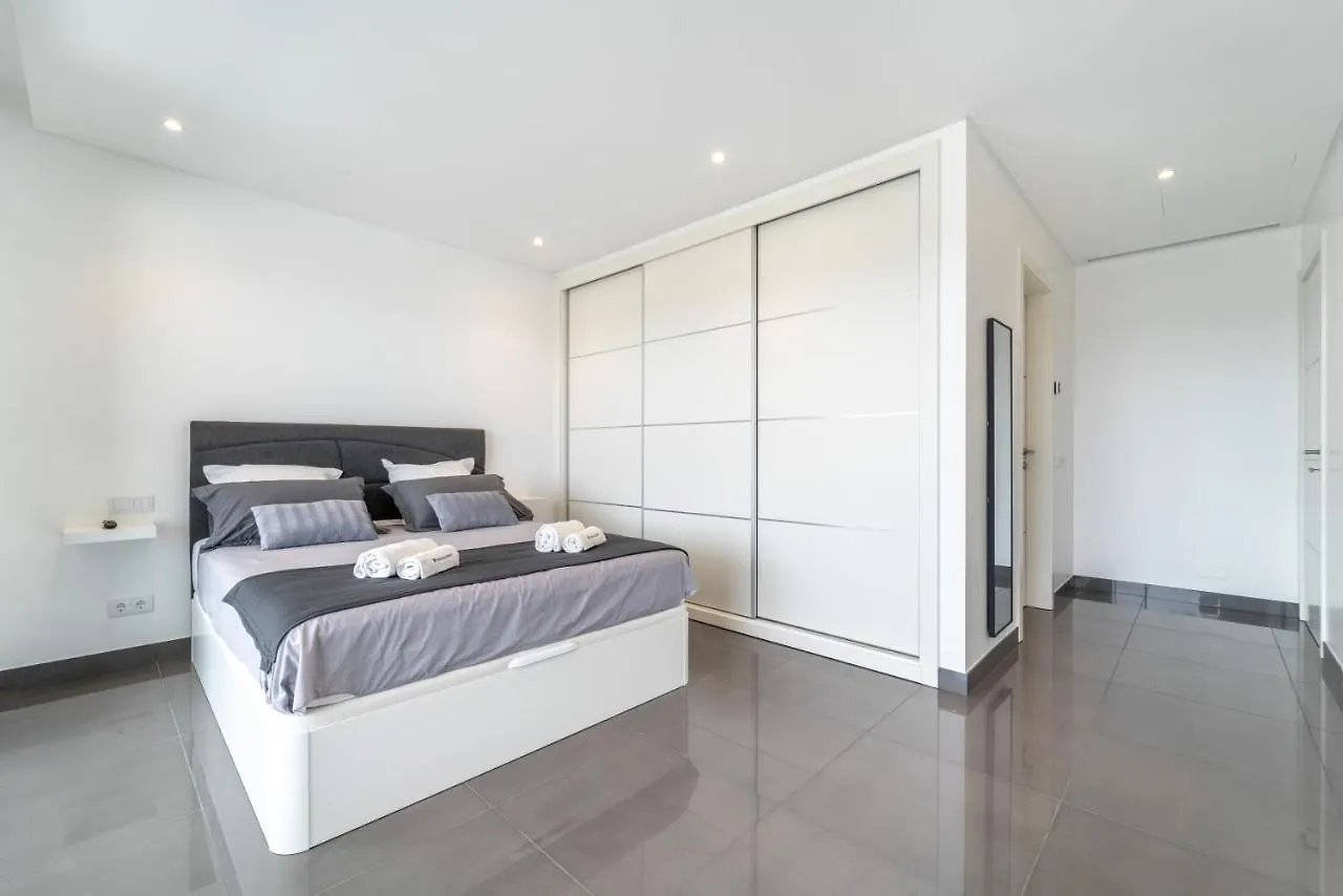 Villa Das Amendoeiras By Hellovacations Albufeira