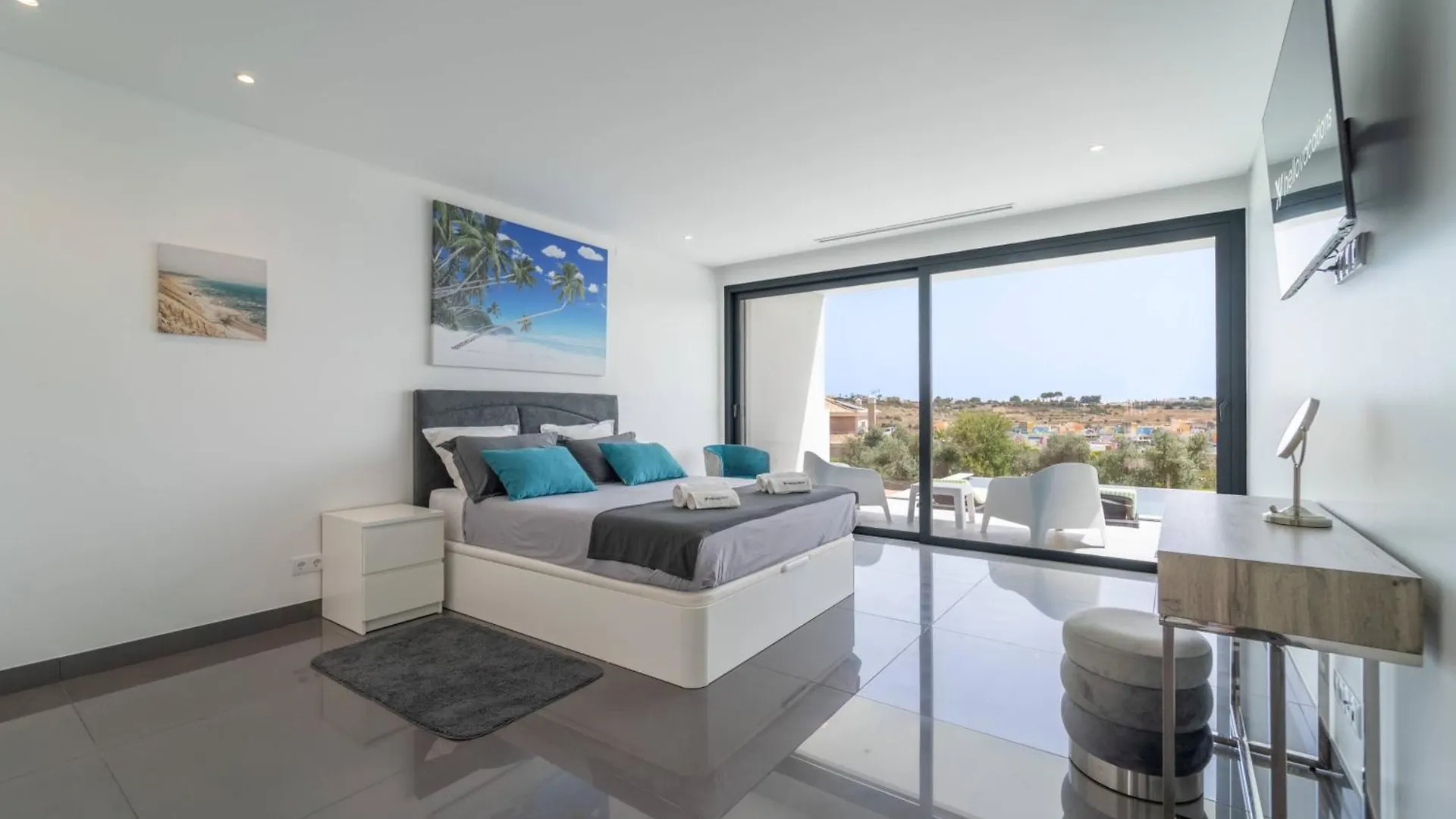 Villa Das Amendoeiras By Hellovacations Albufeira Portugal
