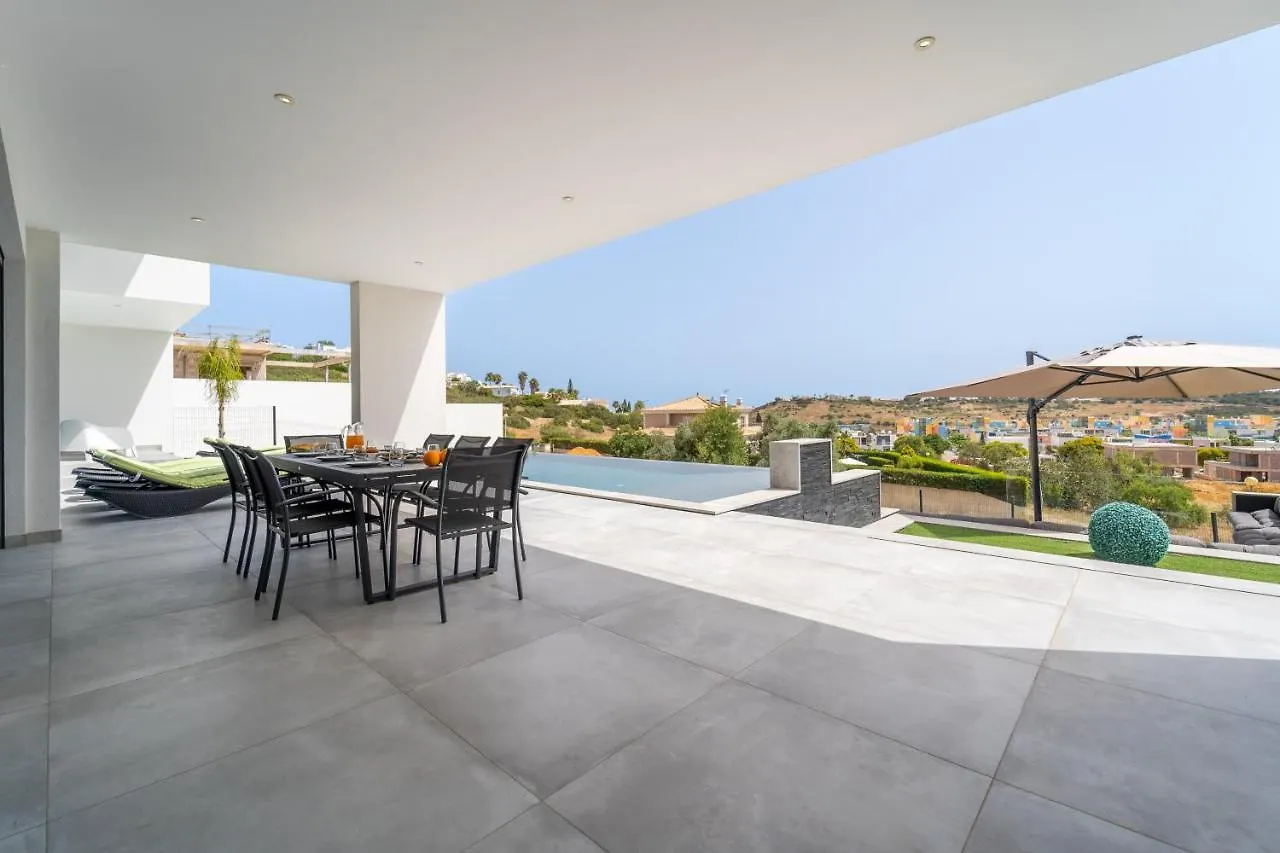 Villa Das Amendoeiras By Hellovacations Albufeira