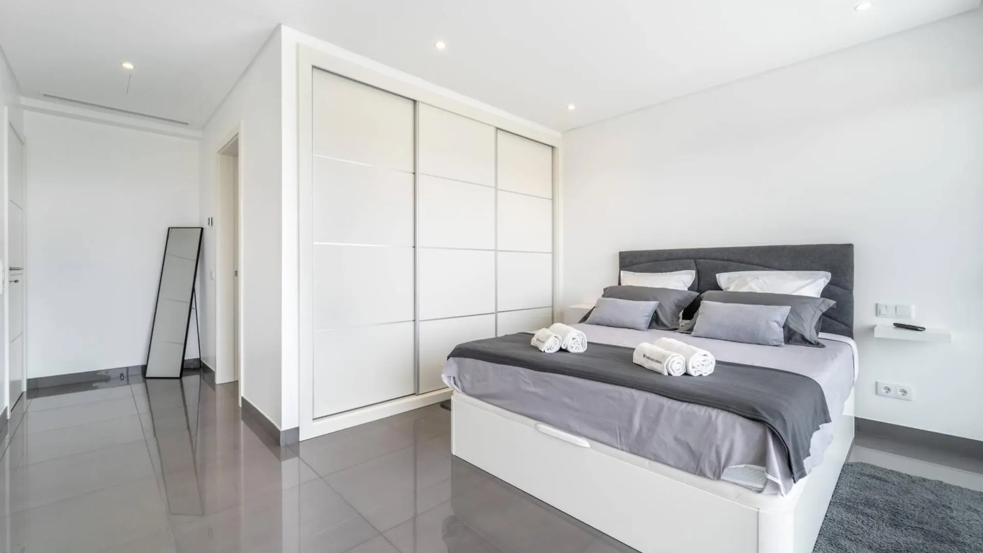 Villa Das Amendoeiras By Hellovacations Albufeira 0*,
